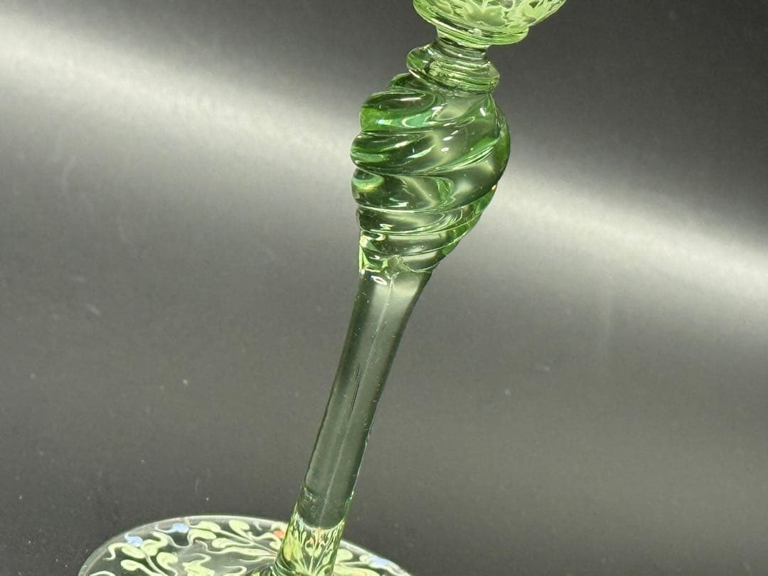 19世紀 アンティーク ベネチアガラス 金 エナメル彩 然文 緑色 八角 グラス