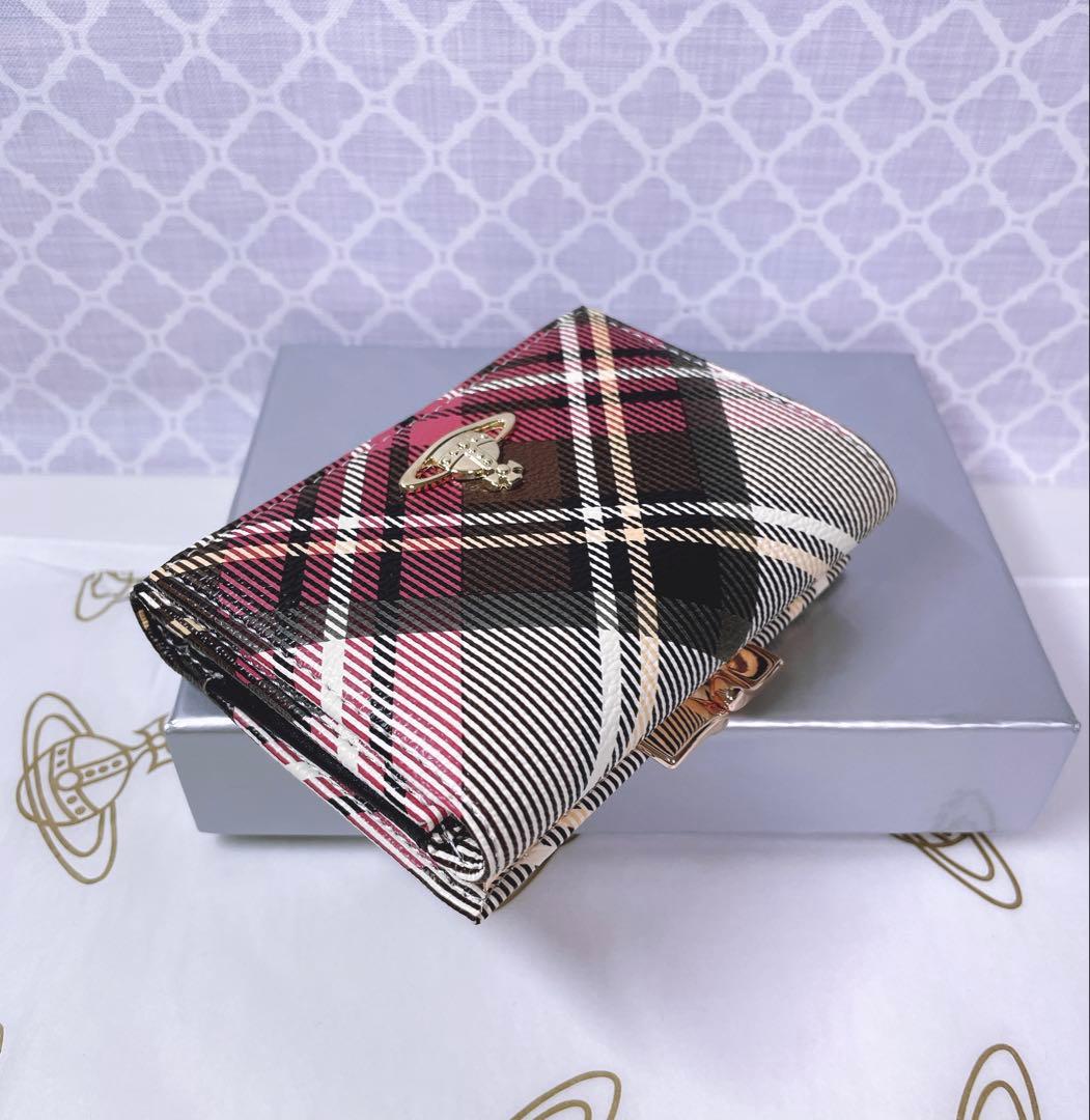 【可愛すぎ♡新品】可愛い ヴィヴィアン・ウエストウッド 三折り財布チェック