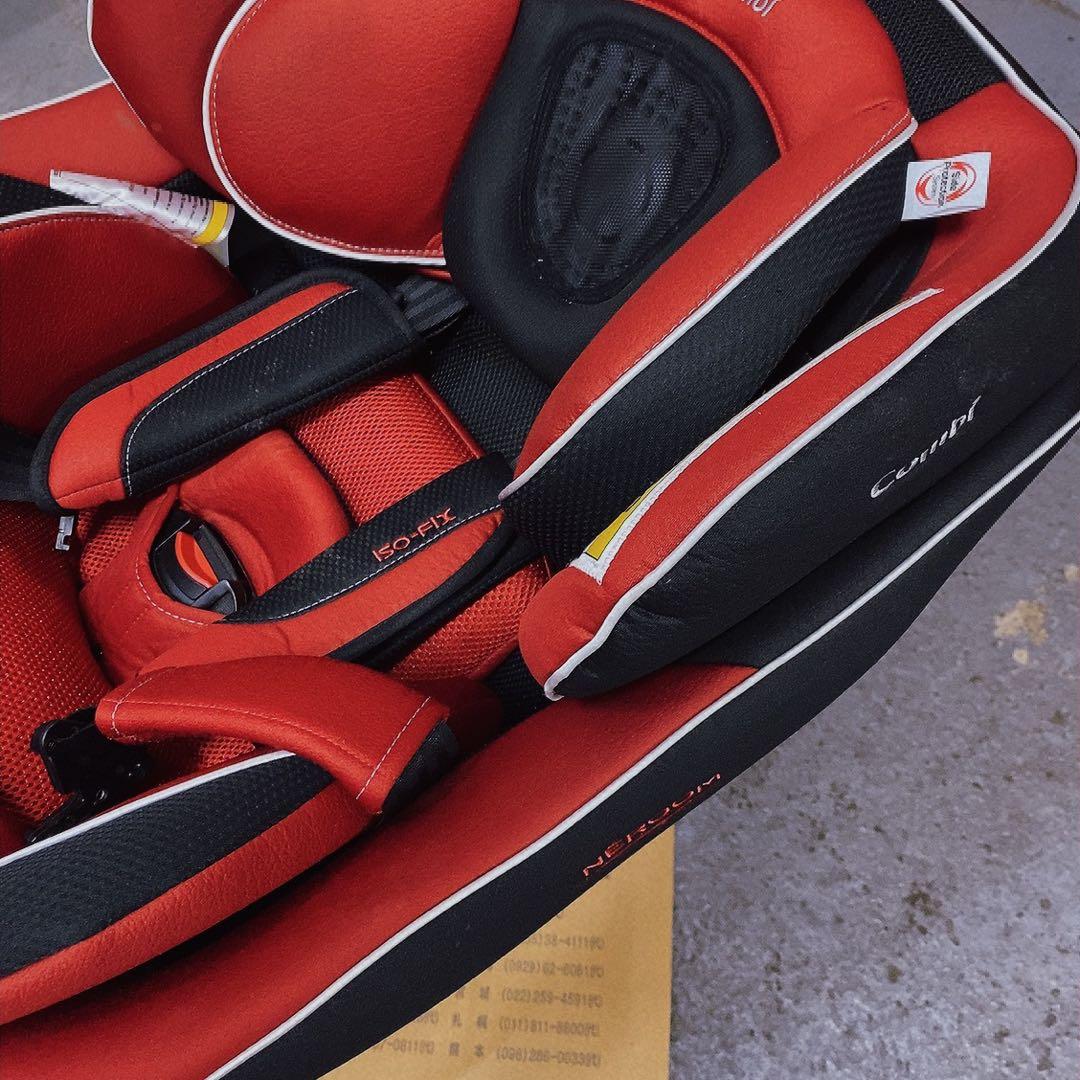 o*3様 送料込◎Combi◎NEROOM 回転式チャイルドシート isofix