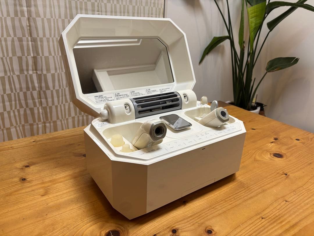 wasabi　saqina （サキナ）ルルシェ　美顔器