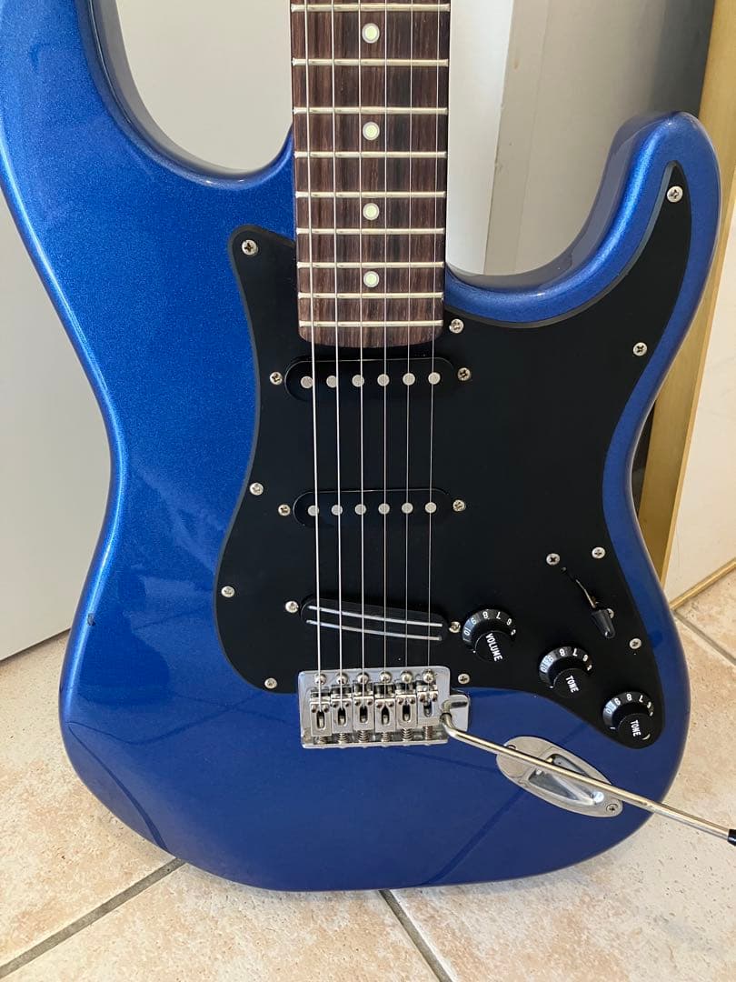 ス*ー様 ※オークションに変更！【俺たちのストラト祭！】リバースヘッドのカスタム