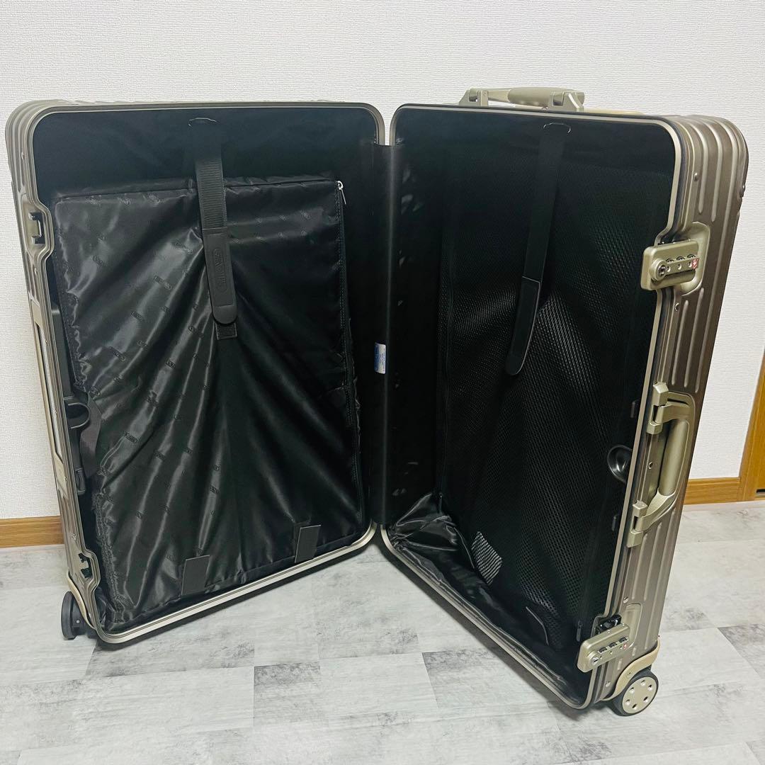 未使用級美品！RIMOWA リモワ　トパーズ　電子タグ　ゴールド　TSAロック