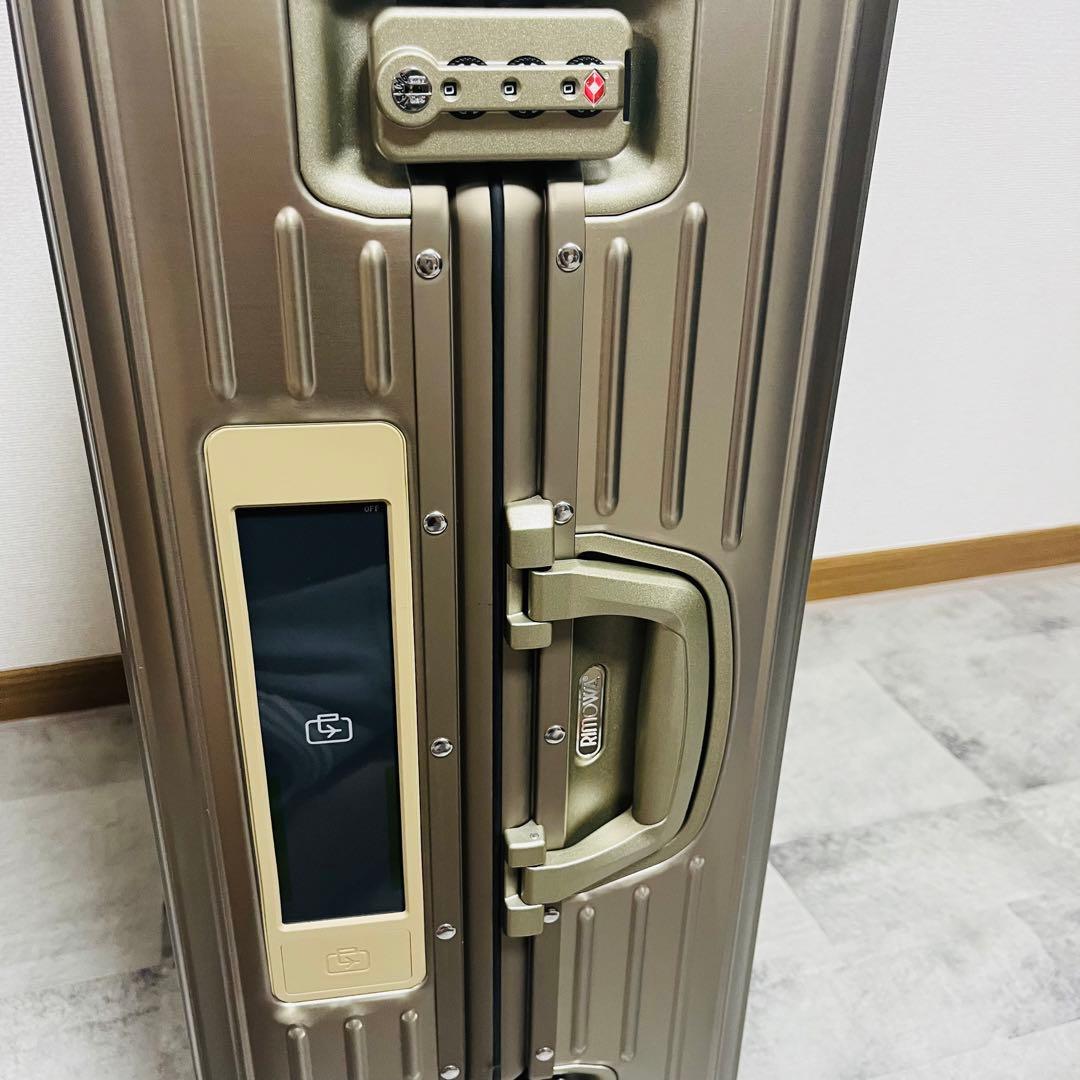 未使用級美品！RIMOWA リモワ　トパーズ　電子タグ　ゴールド　TSAロック