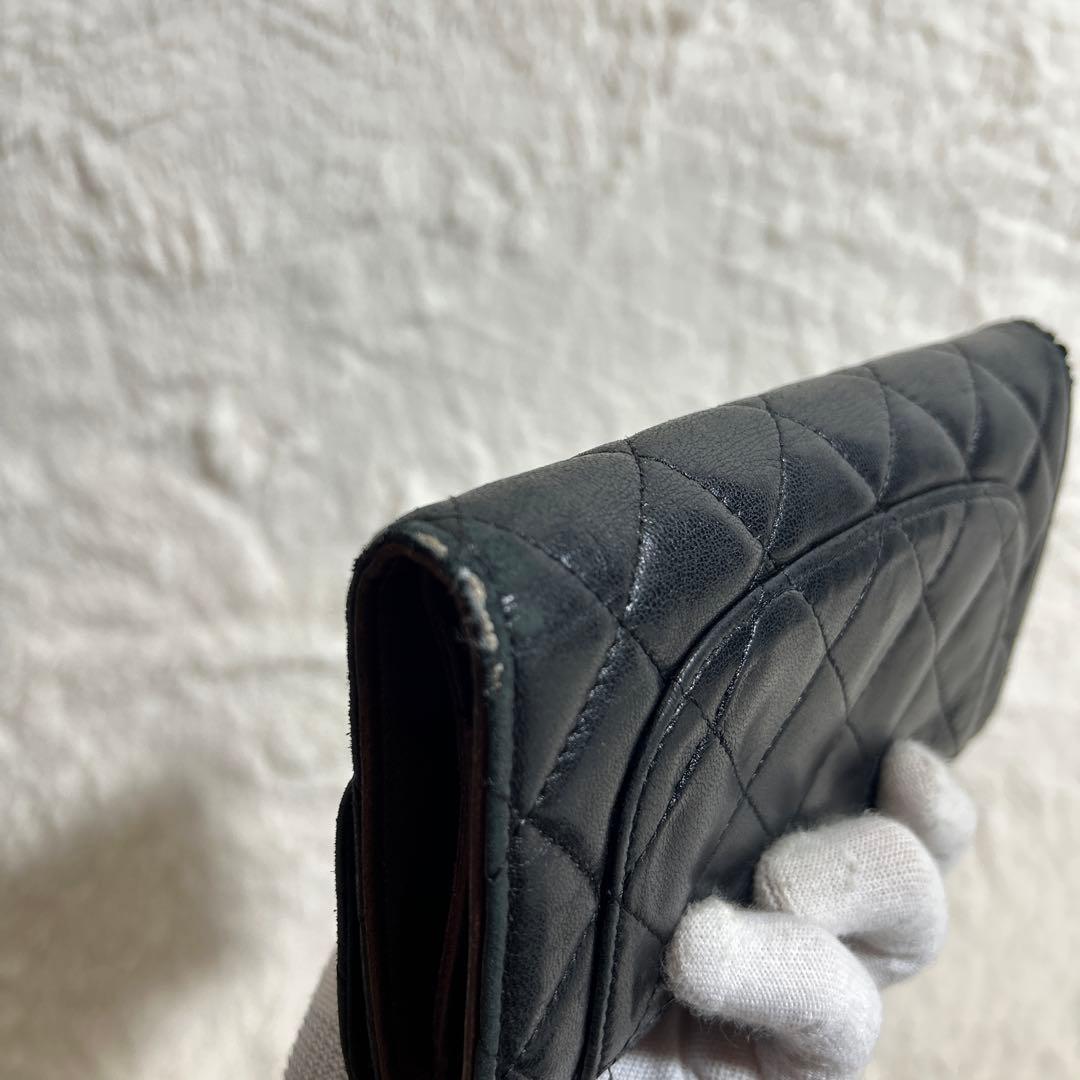 CHANEL ココマーク ラムスキン マトラッセ 三つ折り 長財布