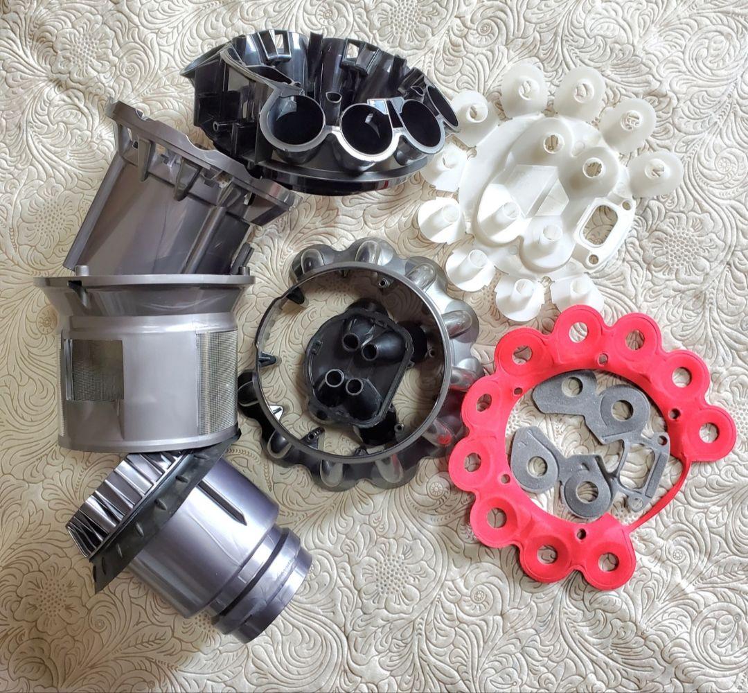 ダイソン掃除機V10本体のみ