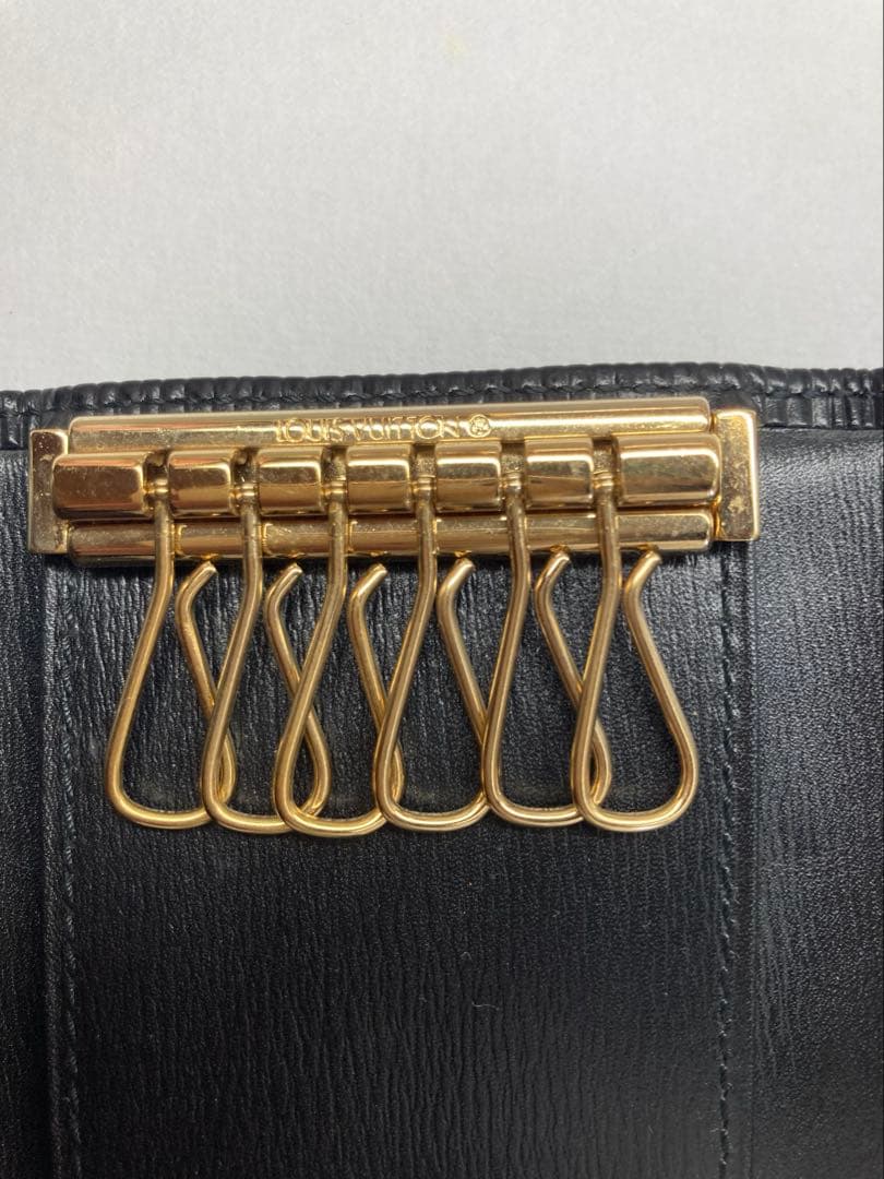 LOUIS VUITTON 6連キーケース
