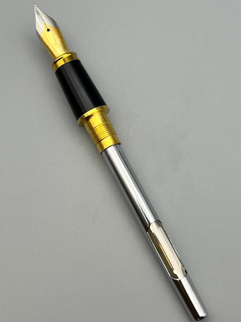 高級セルロイドの魅力！滑らかな質感！ 老舗ブランド 稀少14K 万年筆 英雄