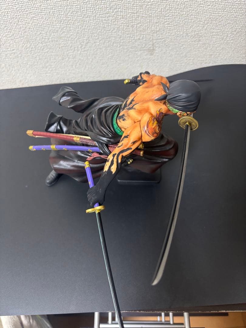 ワンピース　グランディスタ　ゾロ　フィギュアリペイント