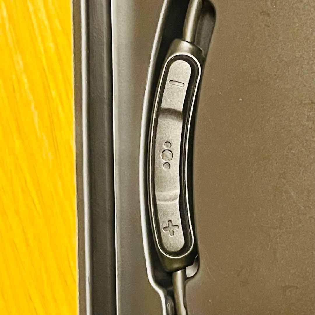 【美品】BOSE SoundSport wireless headphones