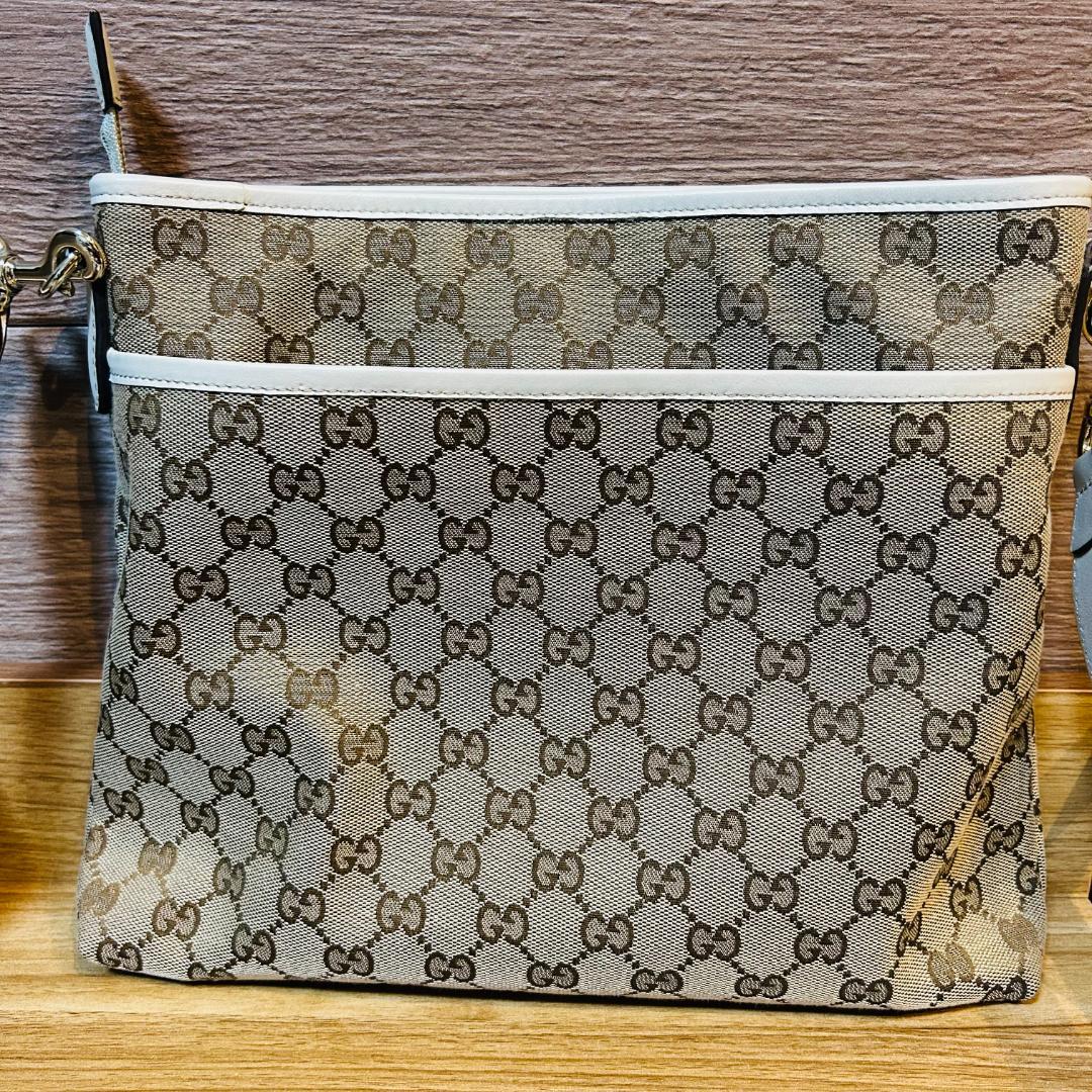 GUCCI　グッチ GGキャンバス　ショルダーバッグ