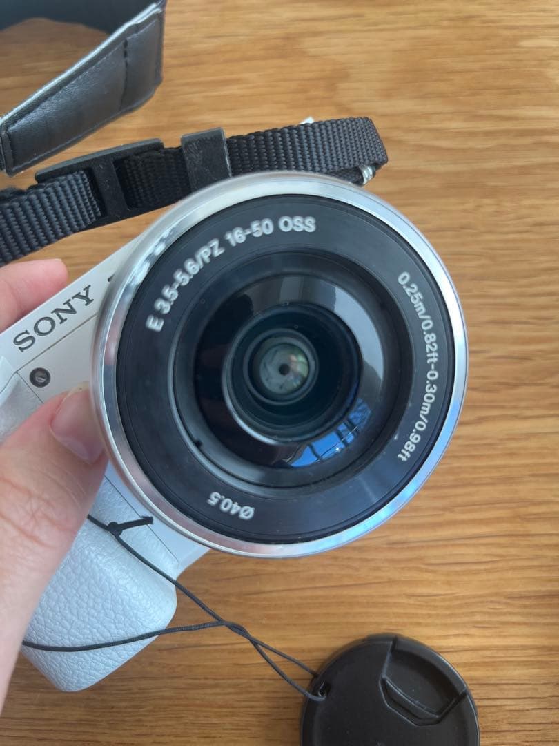 SONY ミラーレス一眼 a6000 ⭐️