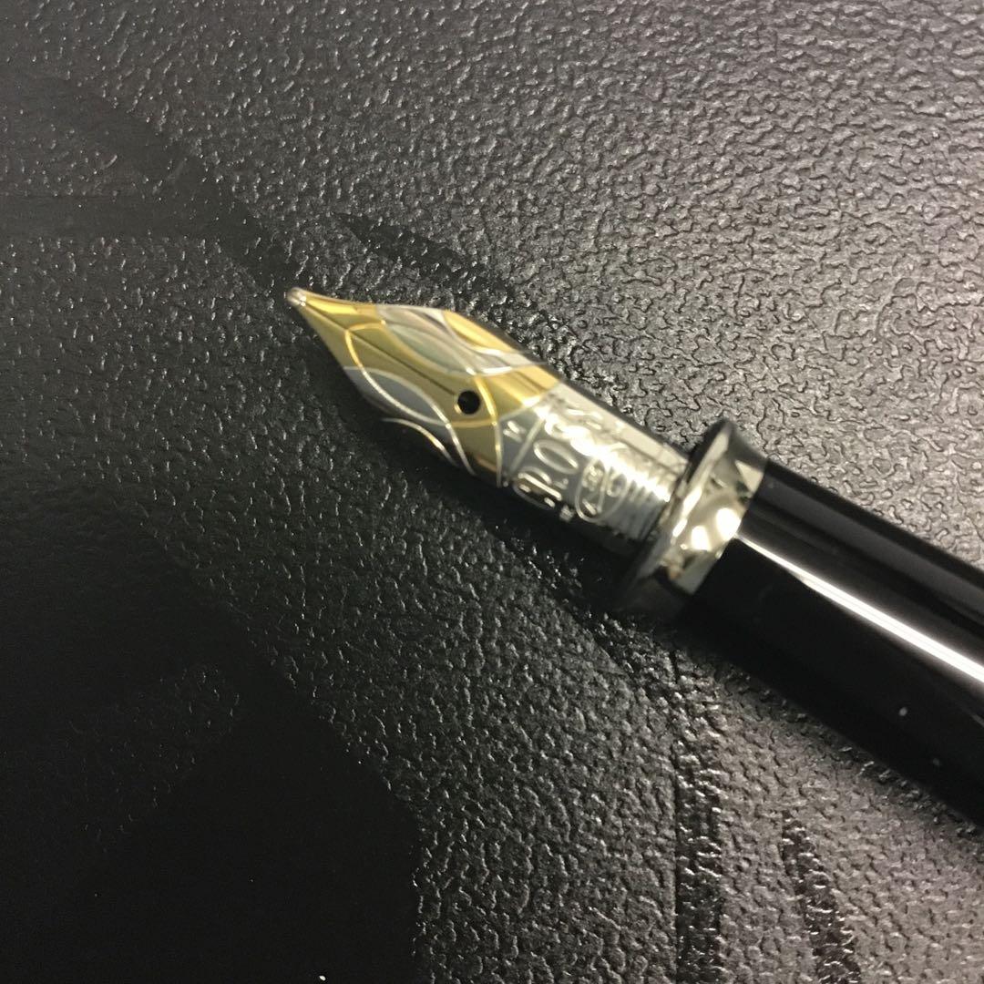 CROSS クロス　タウンゼントブラックラッカー　18金ペンM万年筆　ネーム入