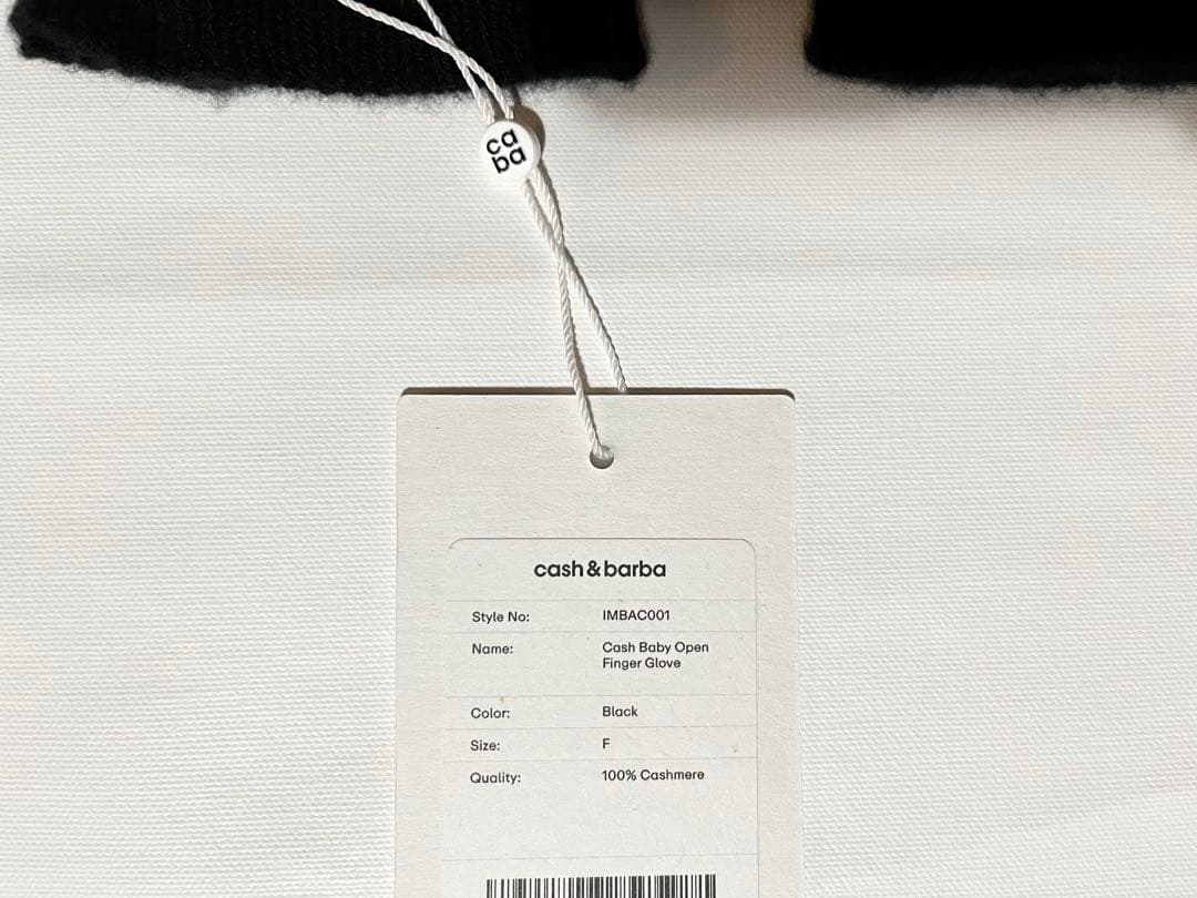 新品キャッシュベイビー黒カシミヤ100％指なしグローブ手袋cash&barba