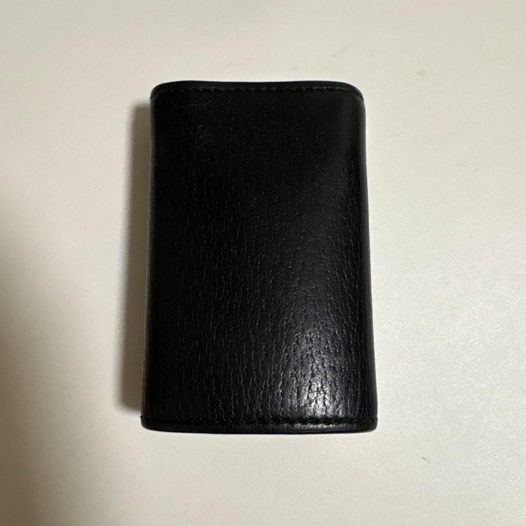 GUCCI グッチ キーケース 蜂モチーフ ブラック レザー