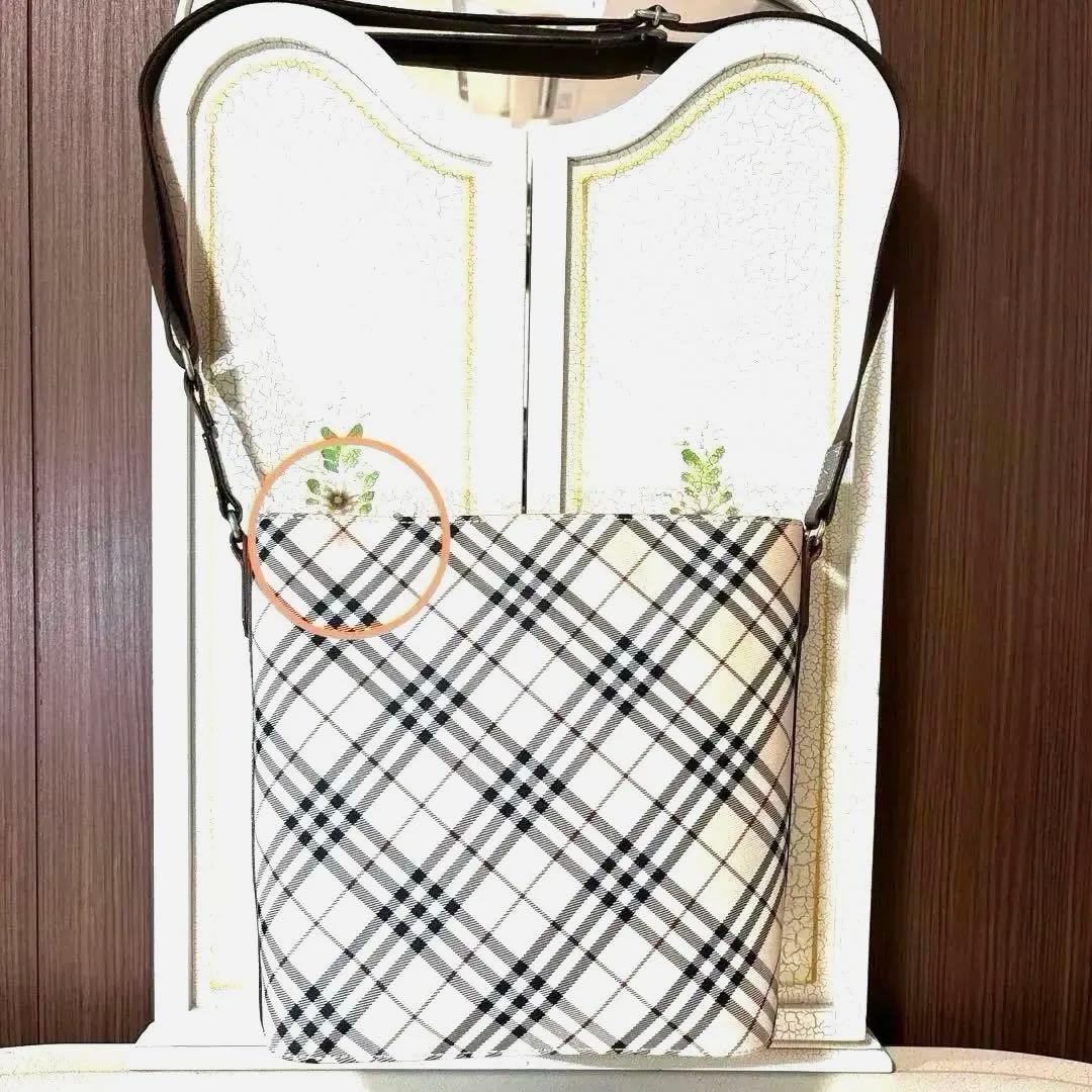 BURBERRY　バーバリー　ノバチェック　 ショルダーバッグ