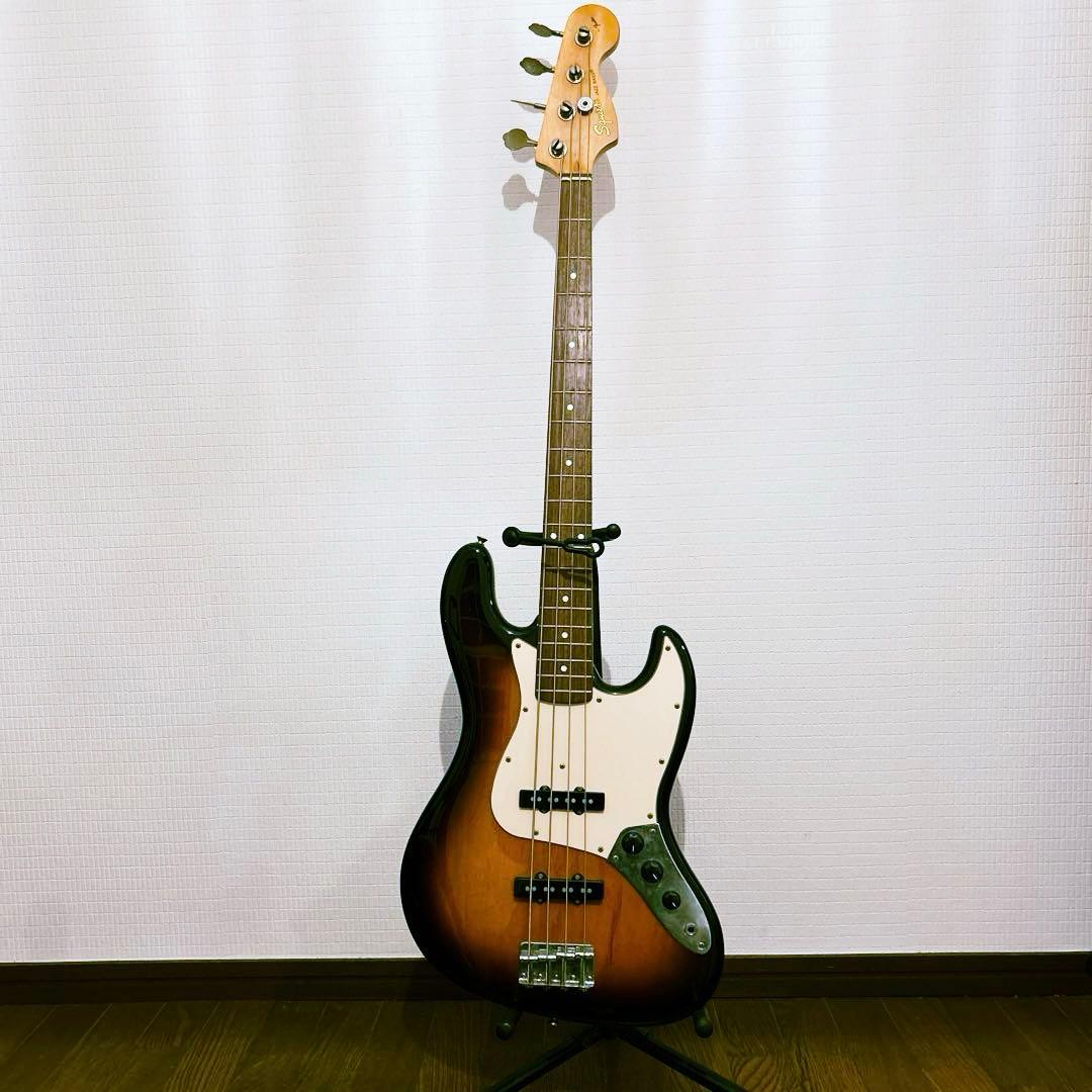 Squier by Fender JAZZ BASSサンバースト