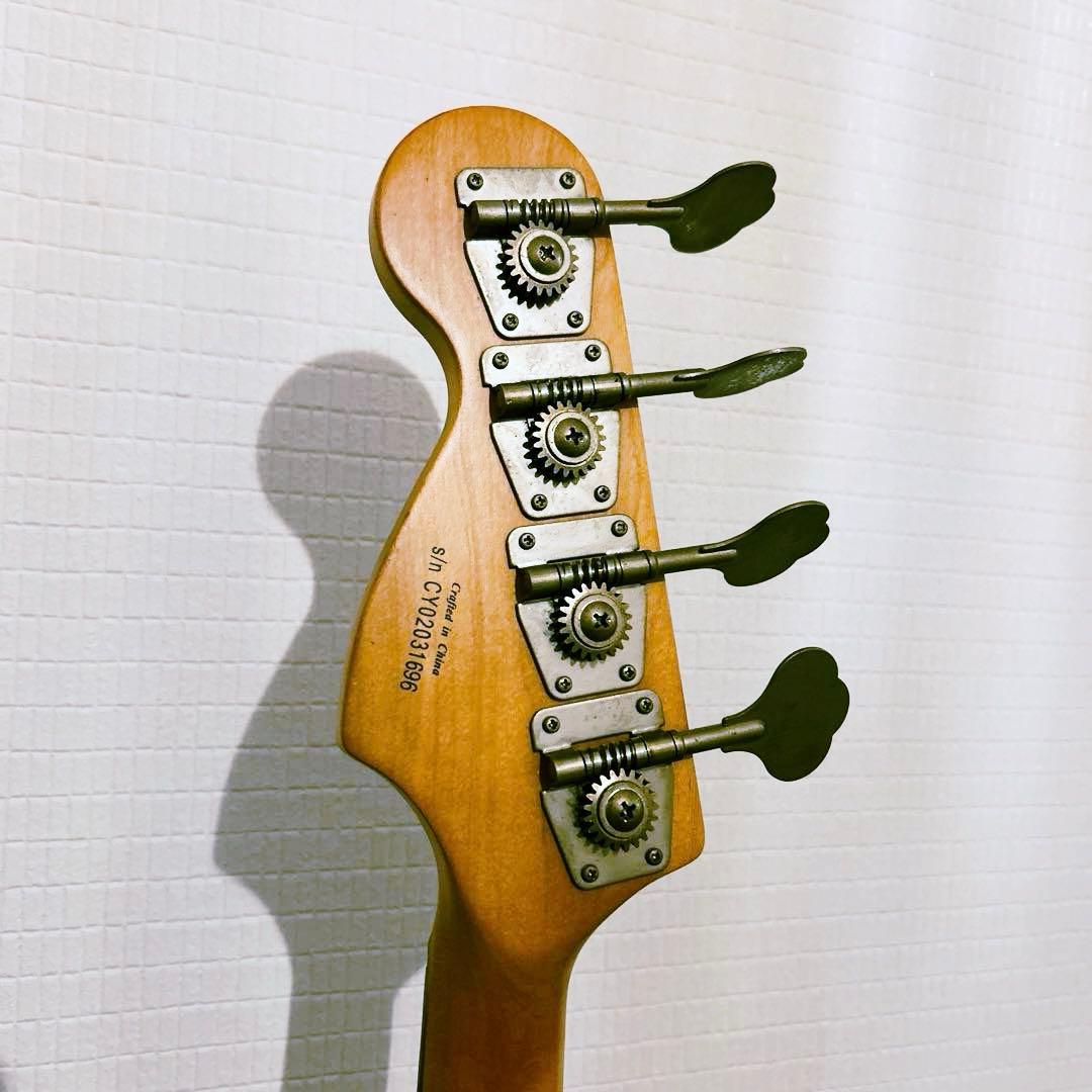 Squier by Fender JAZZ BASSサンバースト