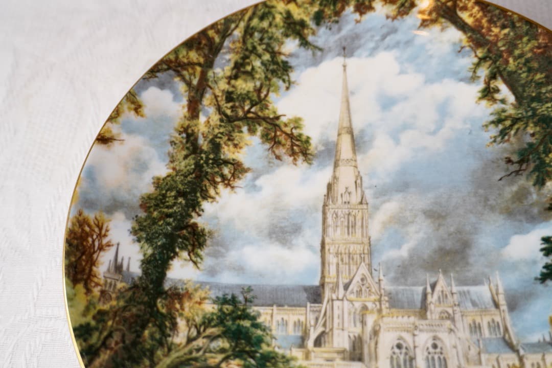 イギリス ヴィンテージ 絵皿 ヴィクトリア＆アルバートミュージアム