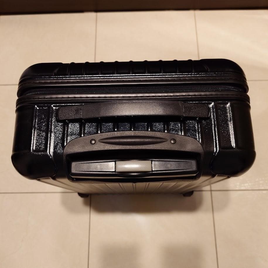 【RIMOWA】リモワ 35L 2輪 サルサ SALSA 機内持ち込み人気の黒