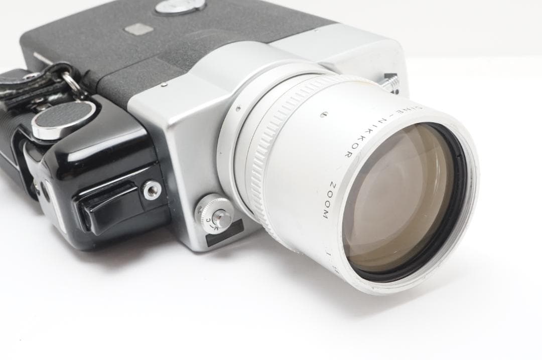 動作　Nikon 8X SUPER ZOOM