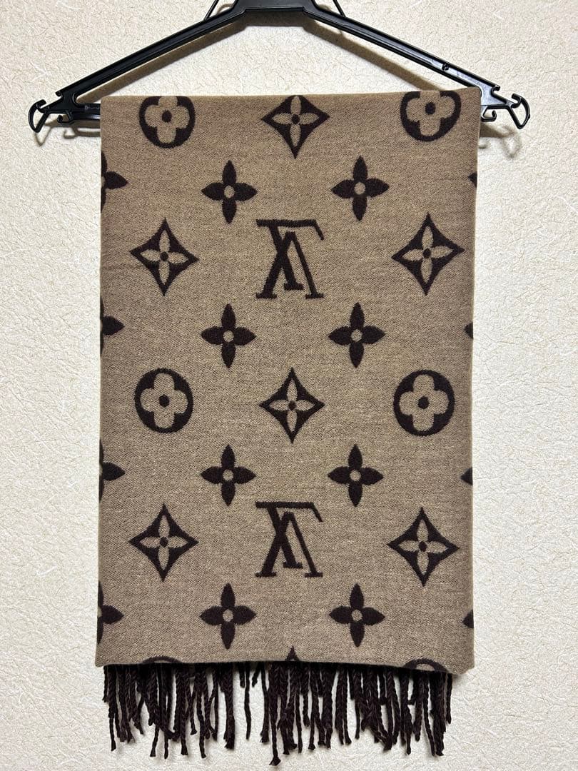 ヴィトンマフラー