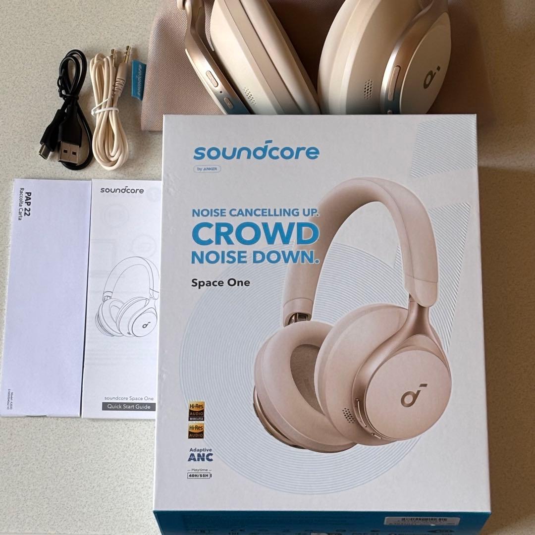 ANKER soundcore ワイヤレスヘッドホン ホワイト