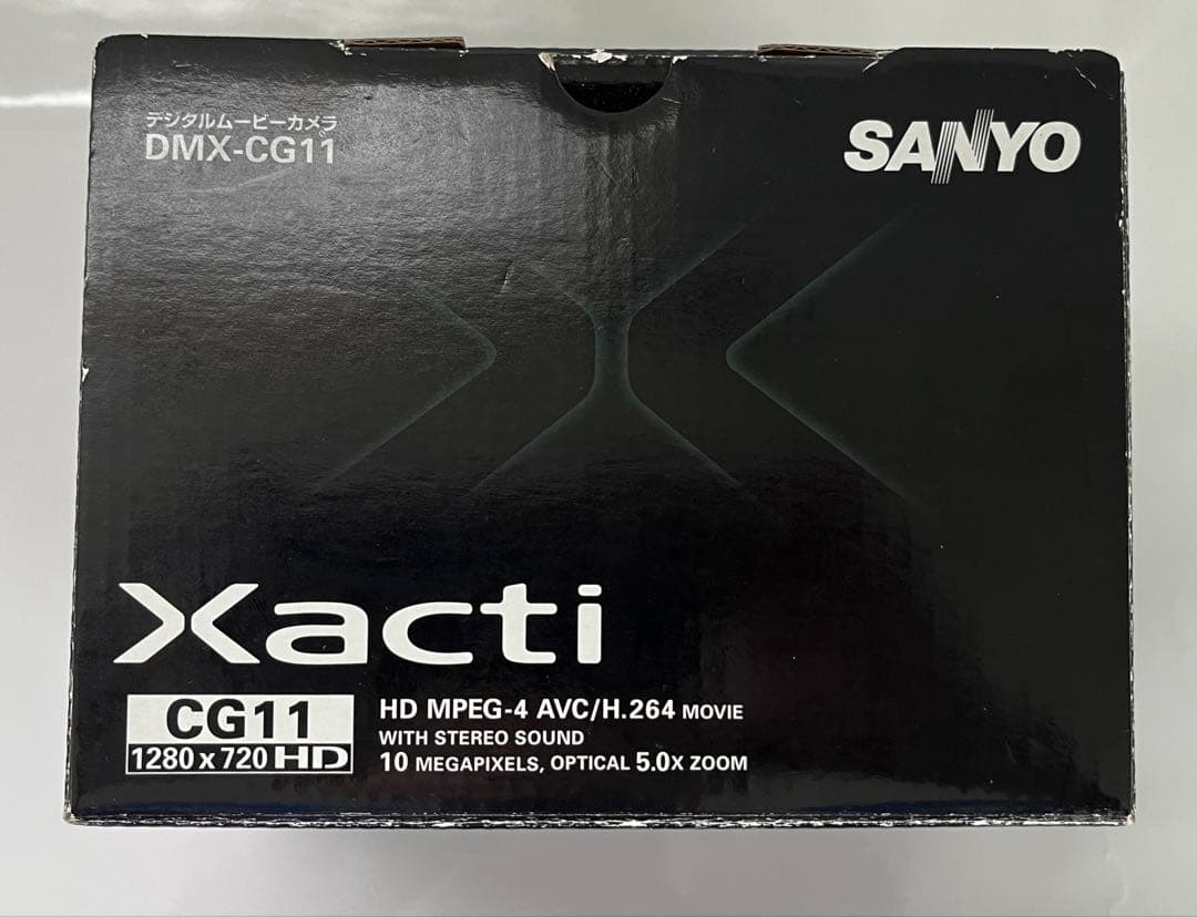 【未使用品】SANYO Xacti DMX-CG11 シルバー