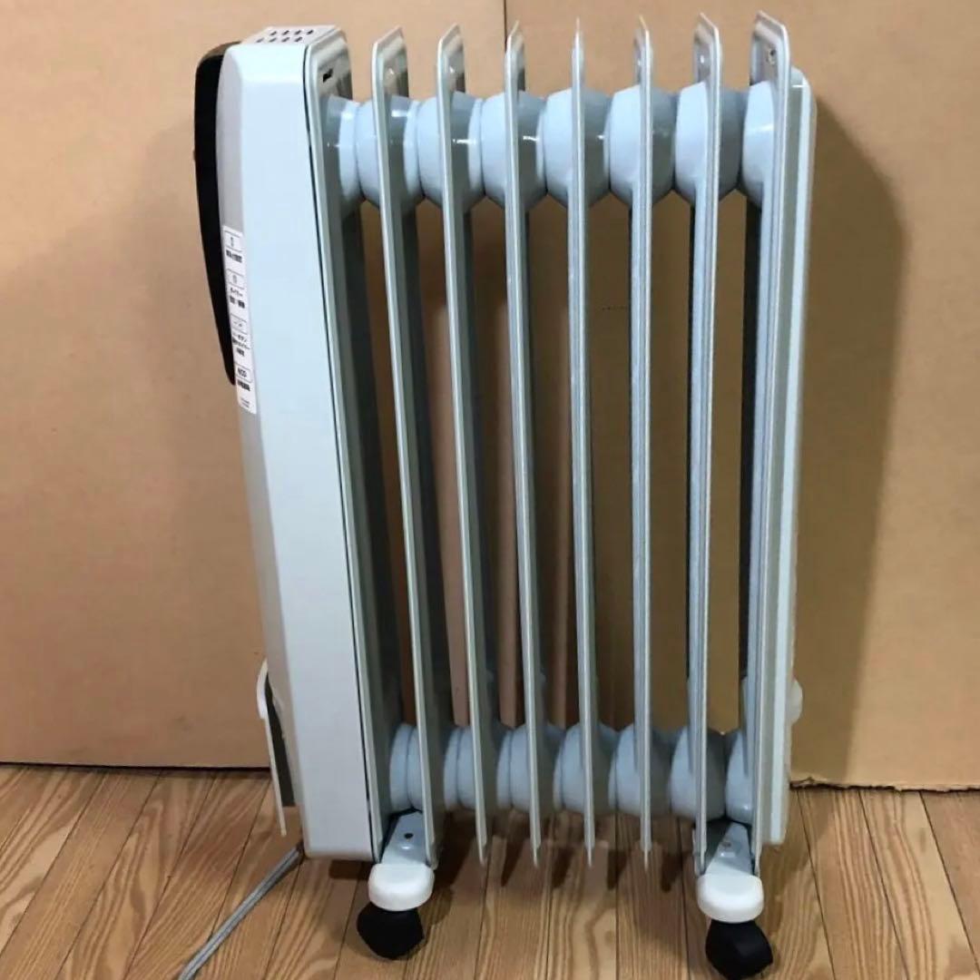 De'Longhi デロンギオイルヒーターKHD410812-BK