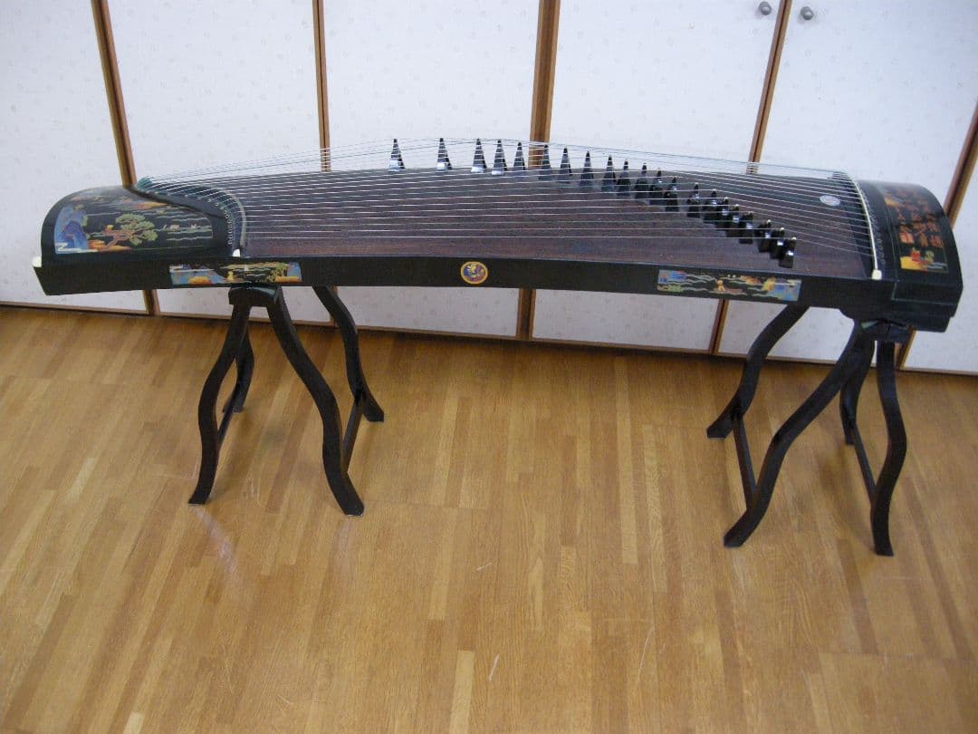 中国21弦古筝 王天一(国家一級作曲家)名入り