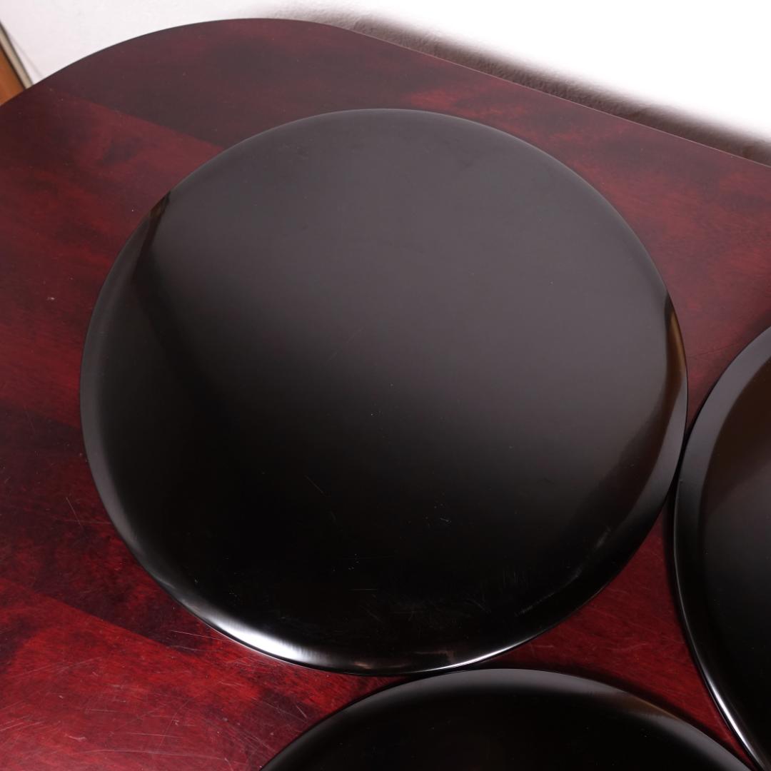 輪島塗 八井珠蔵 朱塗 裏黒塗 沈金結び松 丸盆 5客 共箱