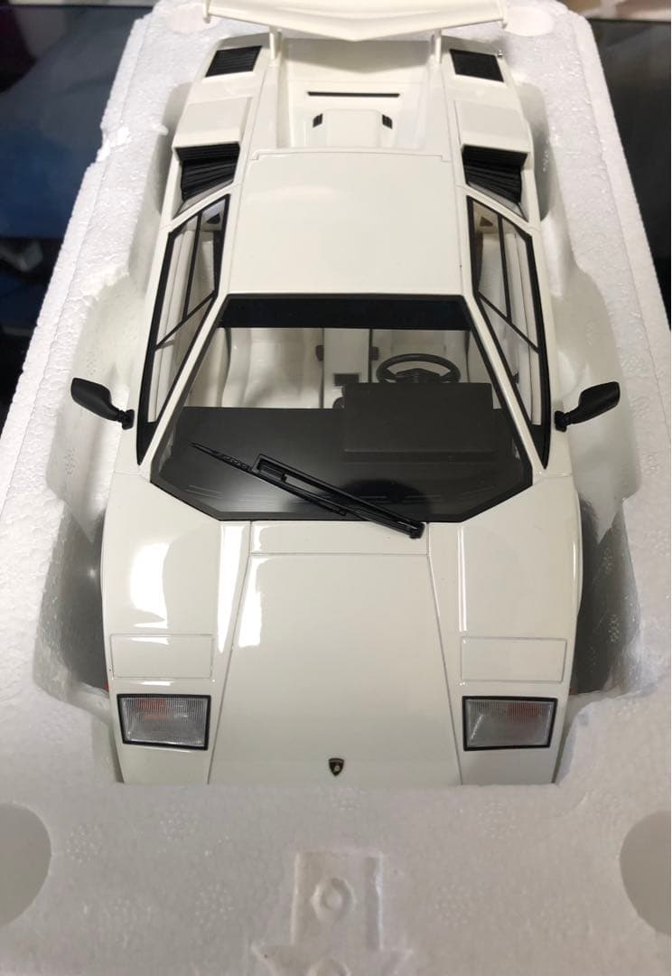 ランボルギーニカウンタックLP5000クワトロバルボーレ 京商 1/18 新品