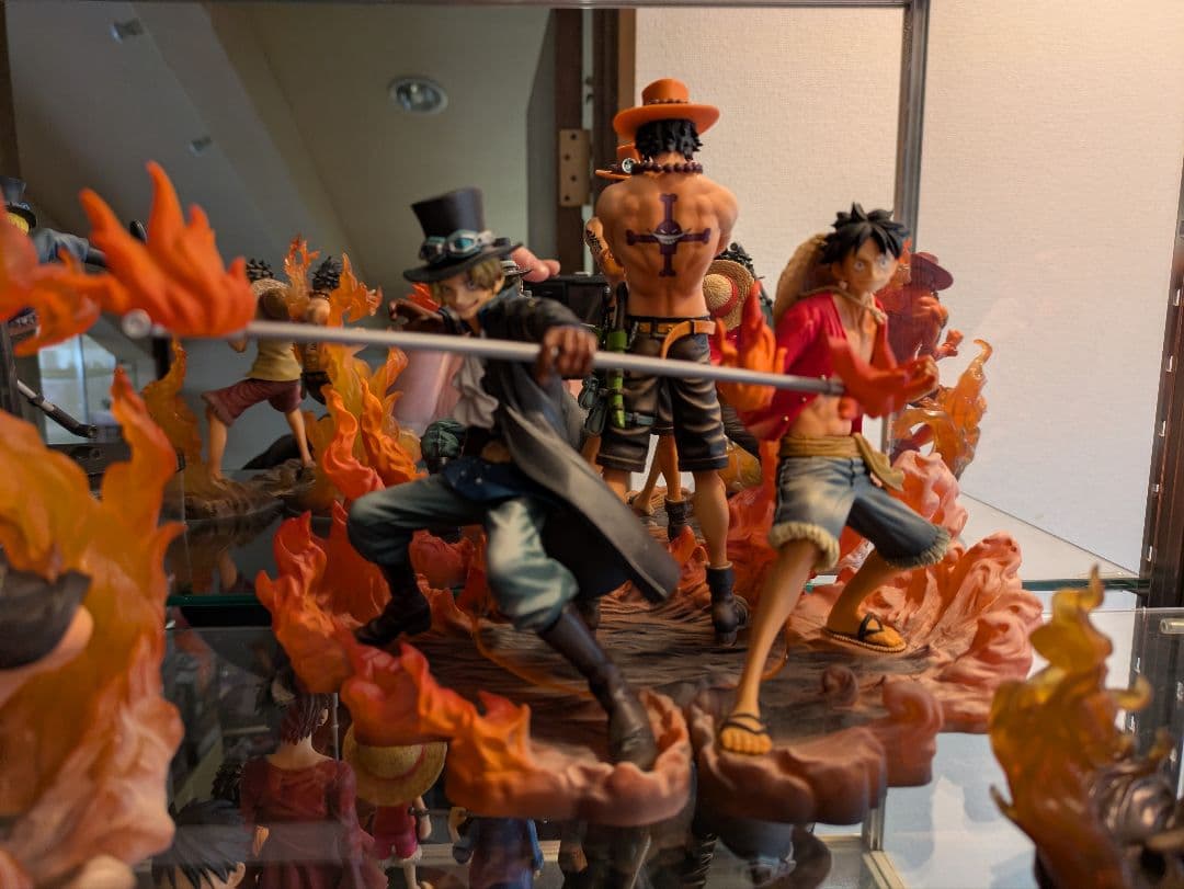 お買い得！最強の3兄弟 豪華20体セット ワンピース ルフィ エース サボ