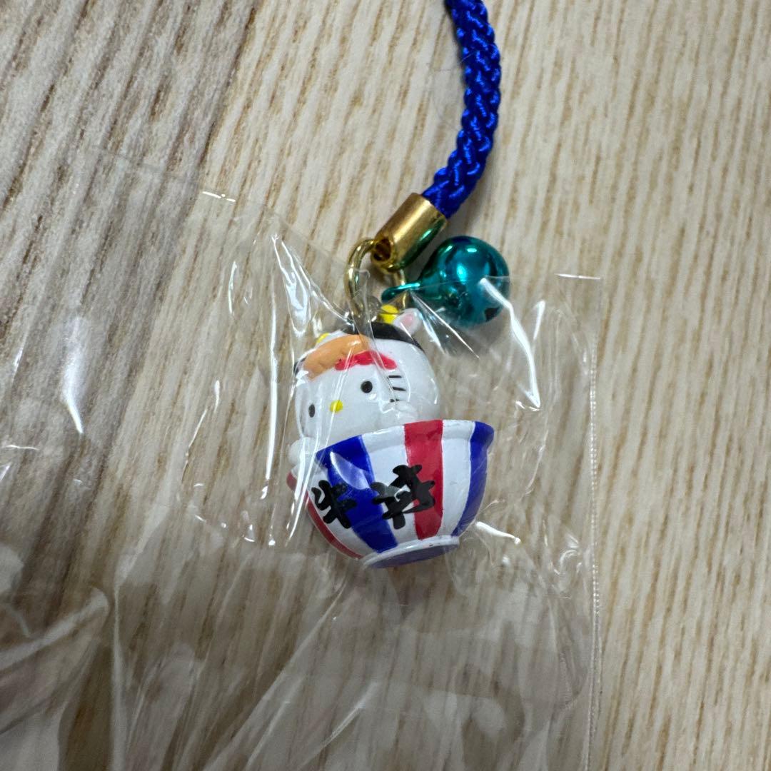 はろうきてぃ　レストラン　丼シリーズ　　　ストラップセット　新品