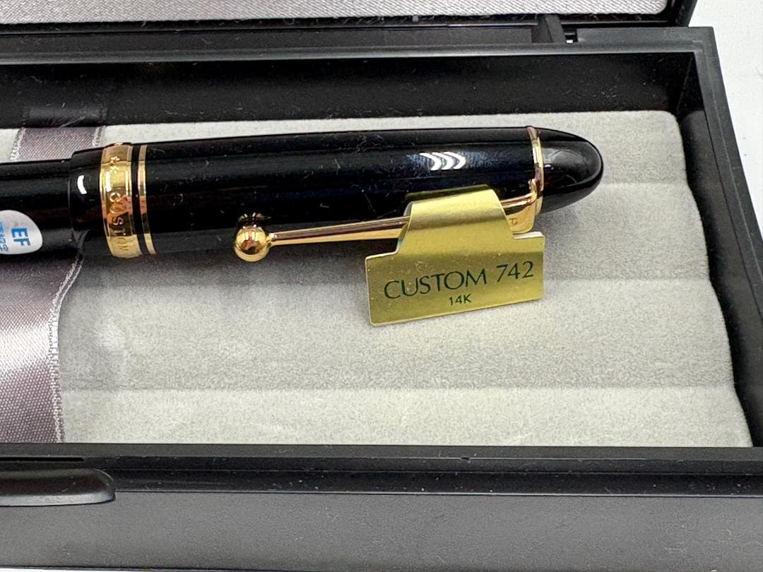 PILOT パイロット 万年筆 カスタム742 EF 極細字 14K