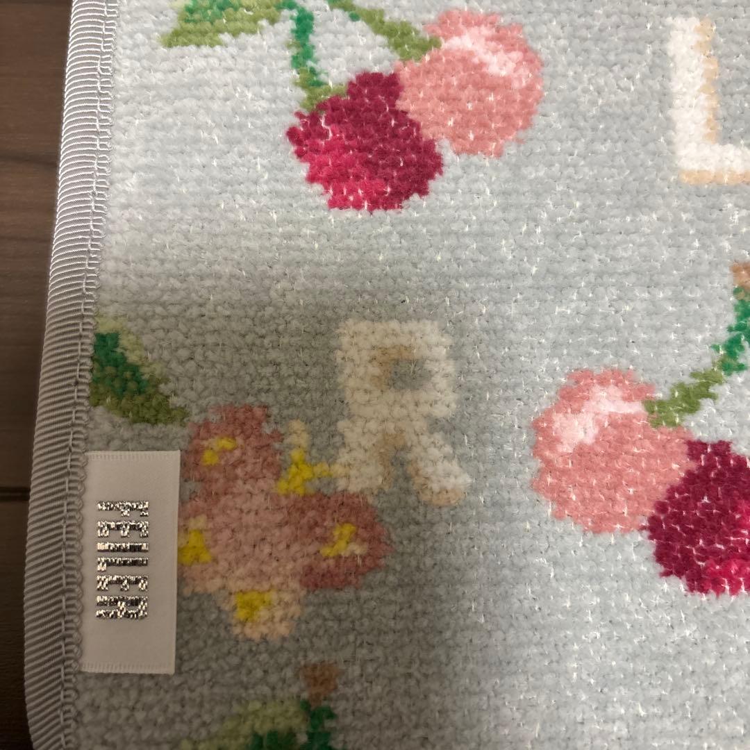 フェイラー　キープスマイリングチェリー　マルチケース