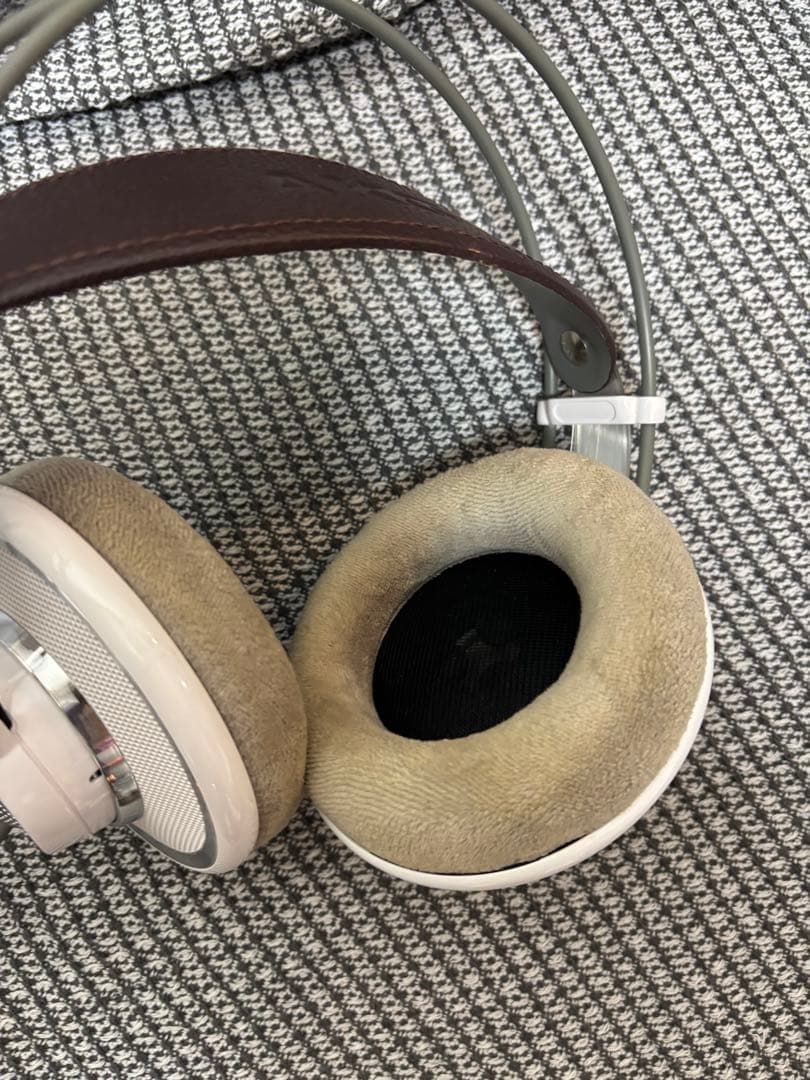 AKG K701 y-3 モニターヘッドフォン