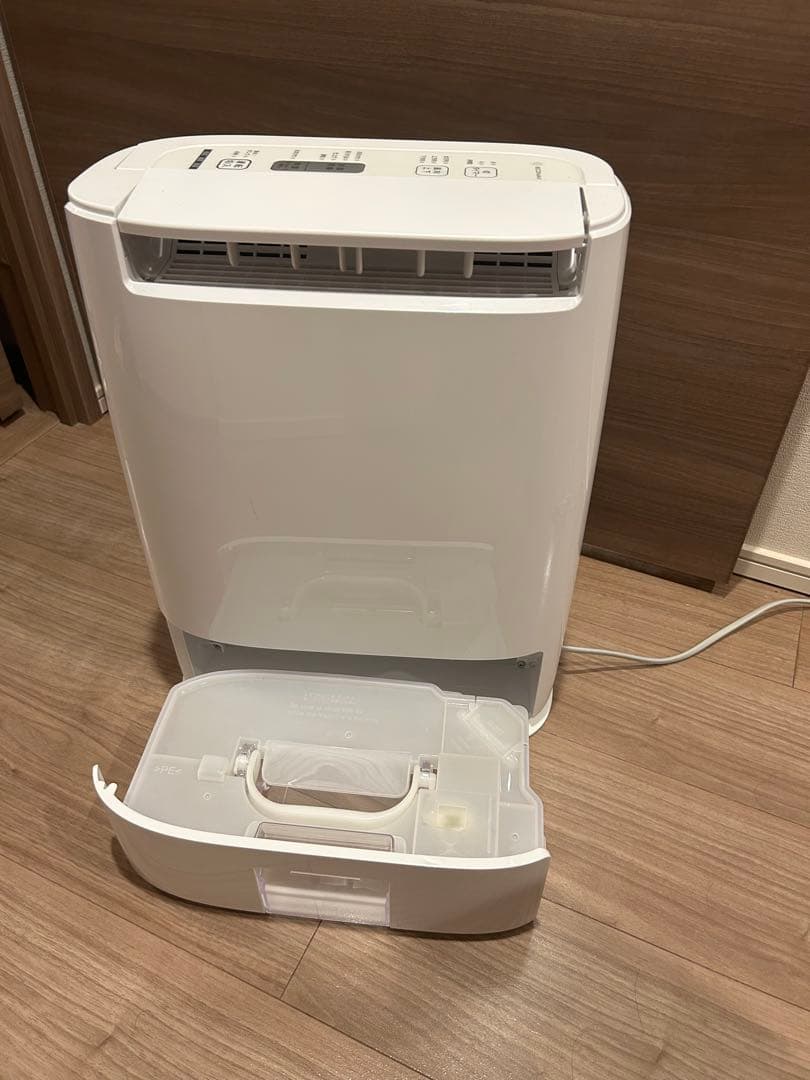 衣類乾燥除湿機F-YZT60 ホワイト 取り外し可能水タンク