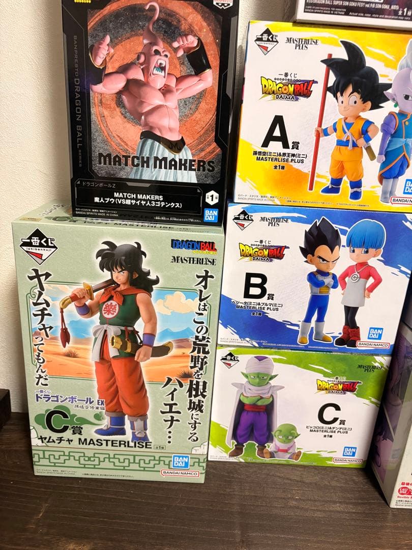 ドラゴンボール フィギュアセット 悟空　ブルマ　幼少期　如意棒