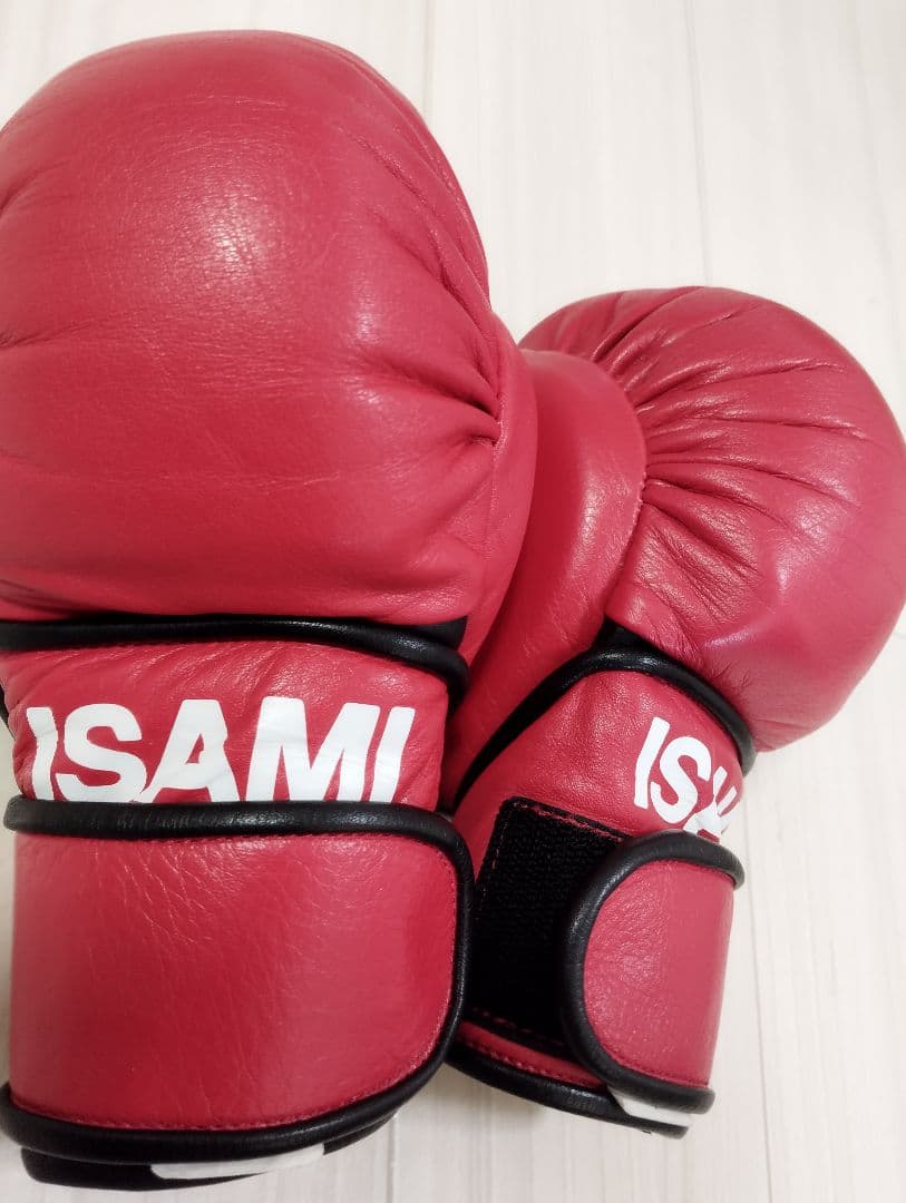 ISAMI 赤 レザー ボクシンググローブ オープンフィンガー　フリーサイズ