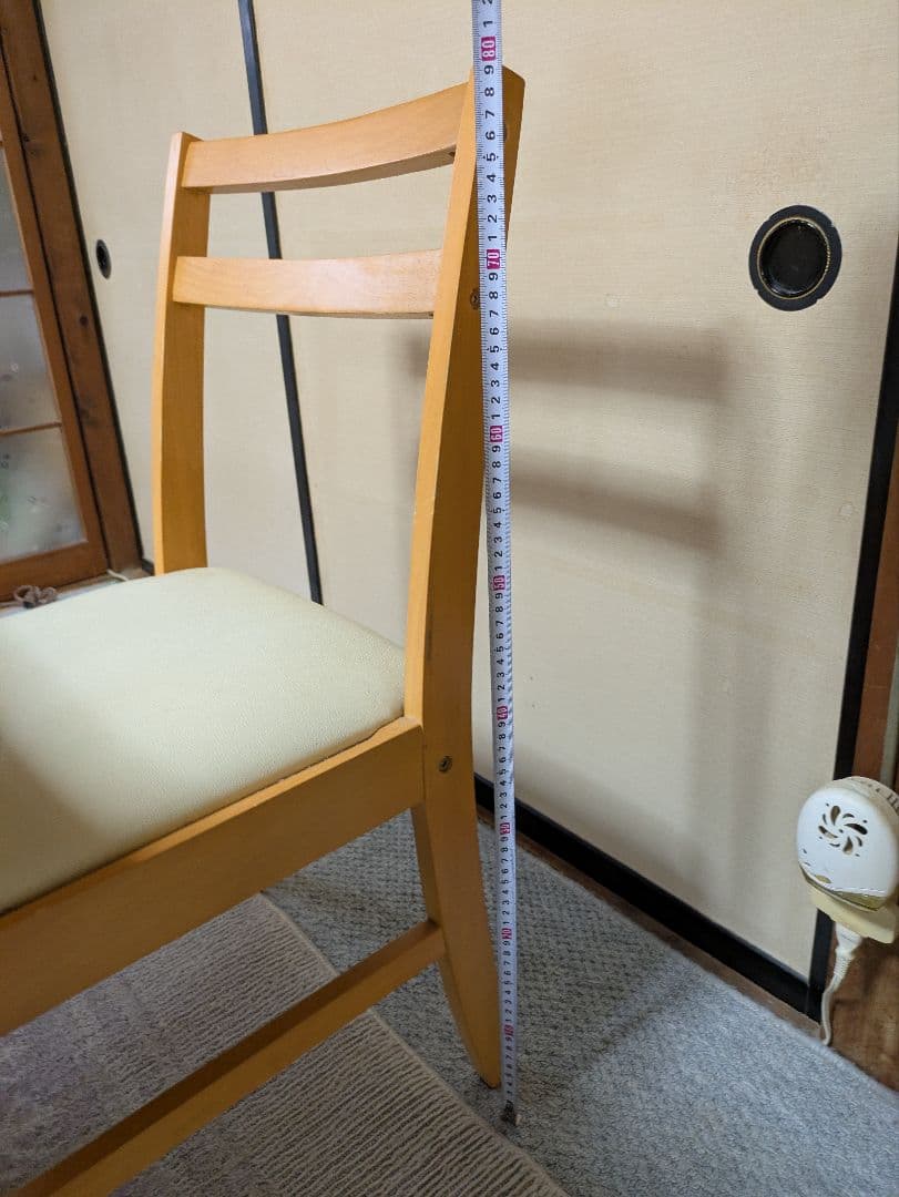 木製ダイニングテーブルと椅子2脚セット