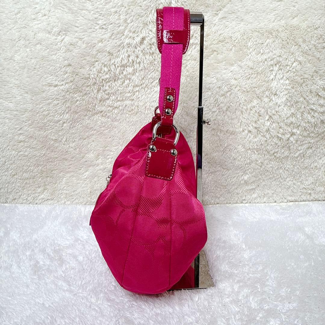 バッグ COACH Signature Pink One Shoulder Bag