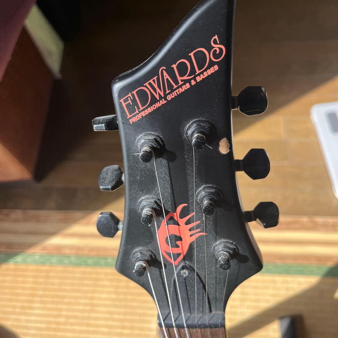 EDWARDS ブラックエレキギター