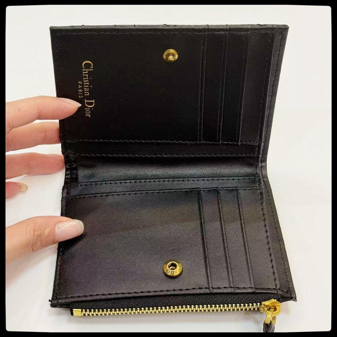 【付属品完備】 二つ折り財布 レディース ブラック