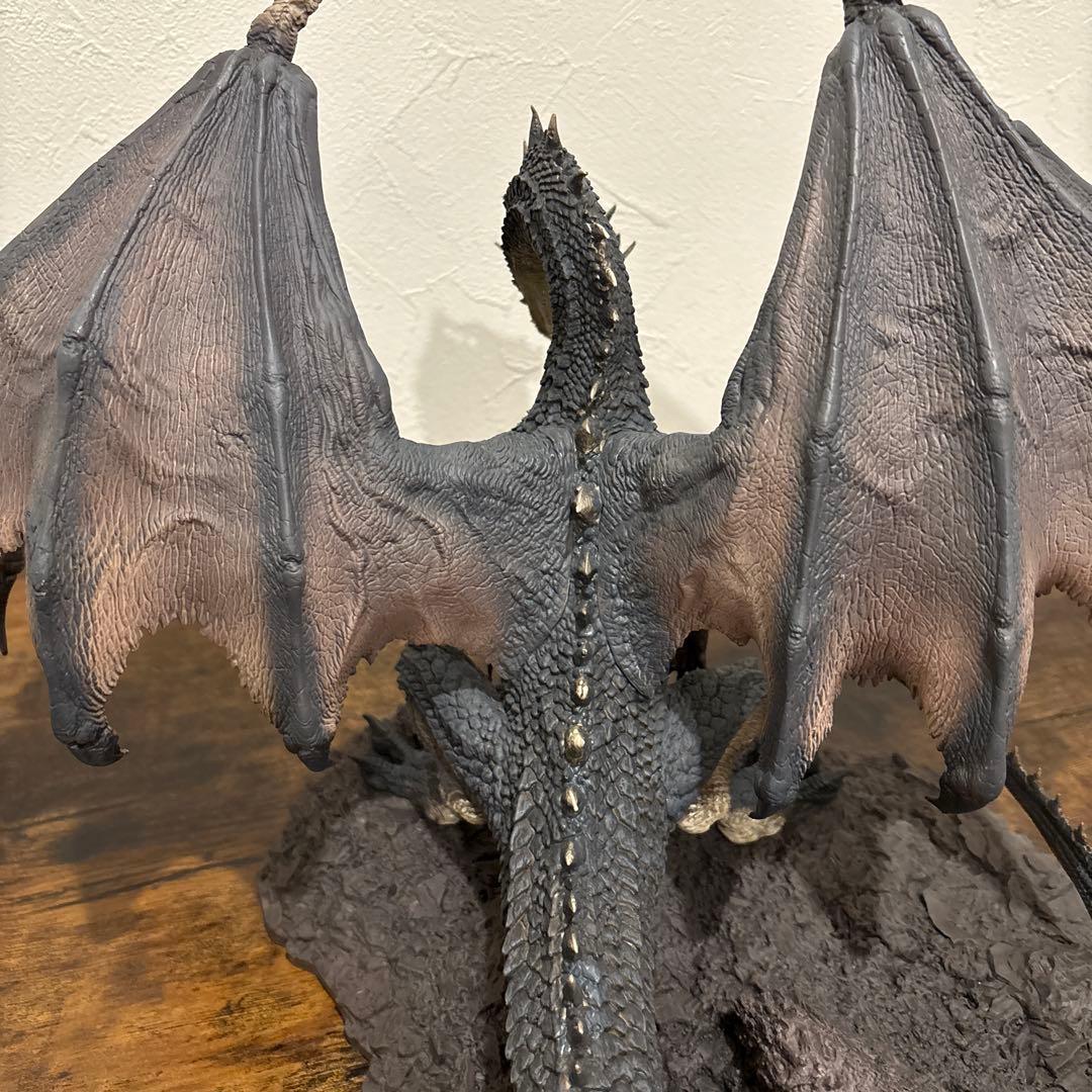 黒龍ミラボレアス