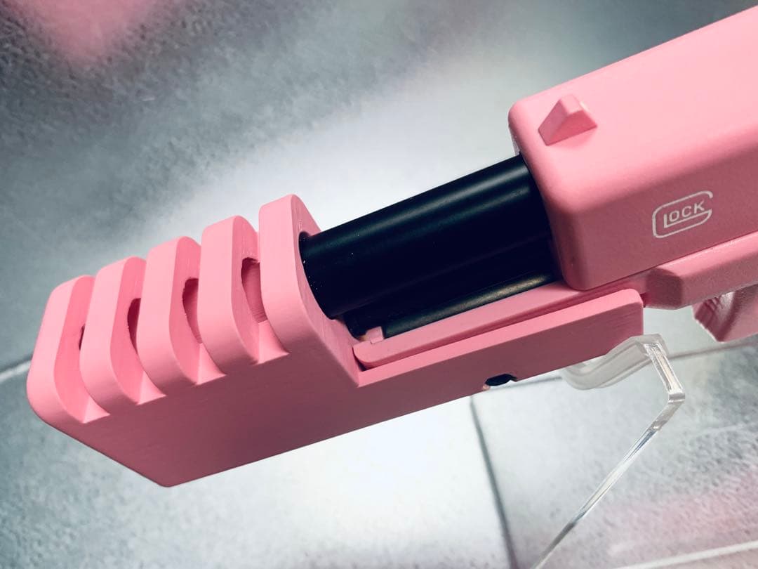 東京マルイ グロック17 ガスブローバック ピンク コンペンセイター カスタム