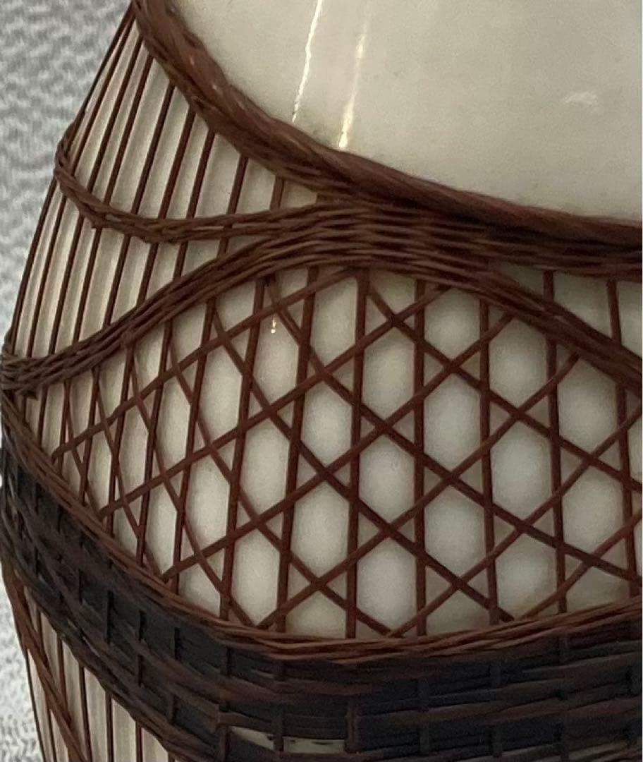 B25s  砥部焼　「淡黄磁竹編飾り付き酒器」銚子　猪口　古砥部　愛山向井　愛媛