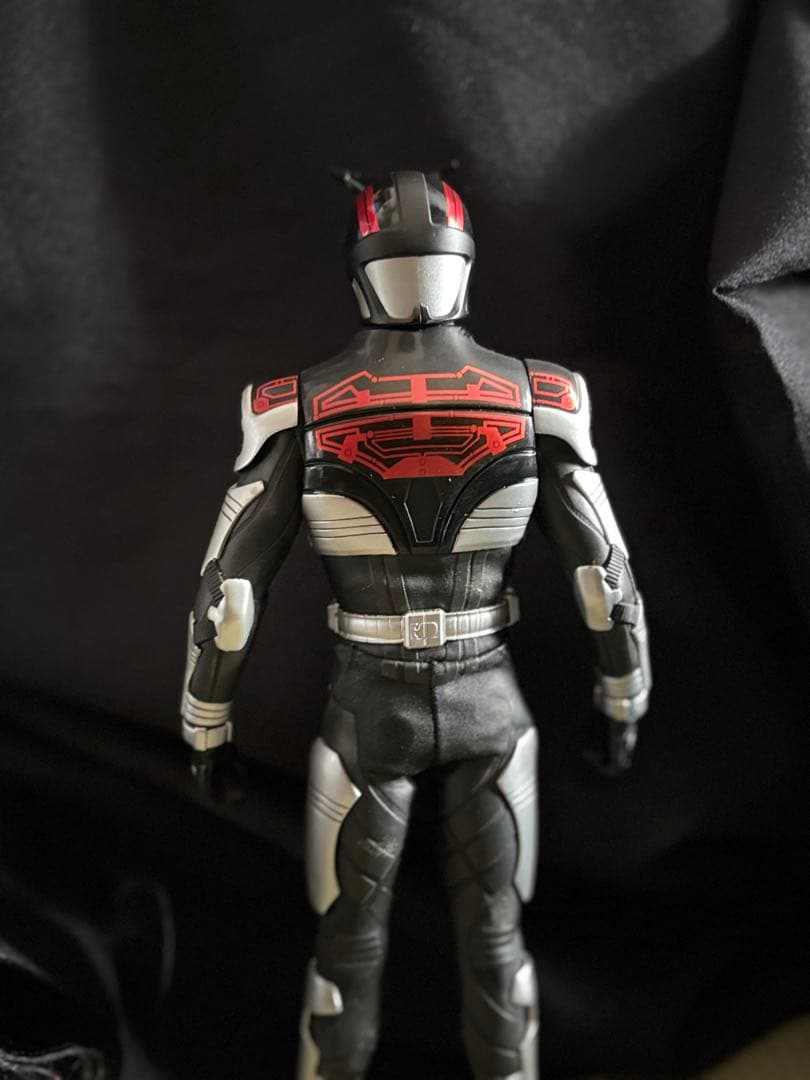 RAH BM 仮面ライダー ダークカブト フィギュア