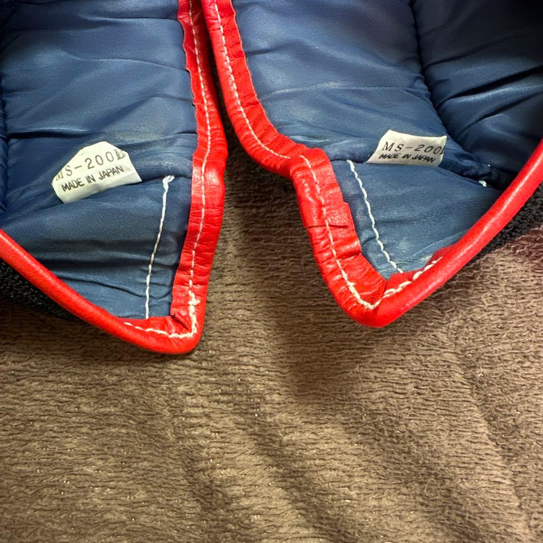 Winning ボクシンググローブ 8oz マジックテープ　赤