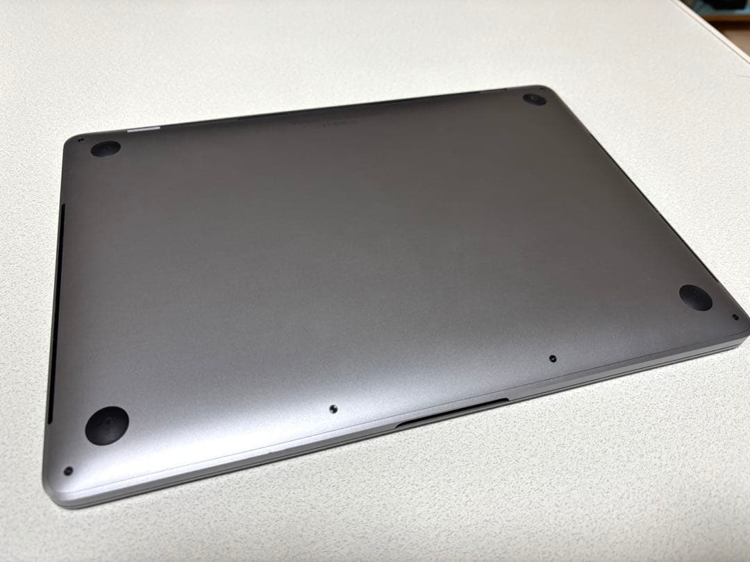 MacBook本体 Macbook Pro 2020 intel 16GB 512GB A2251