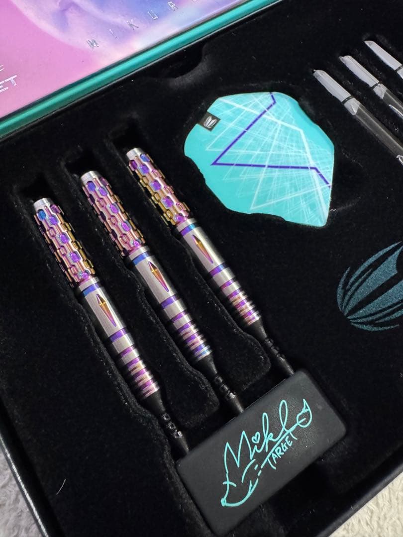 ★TARGET THE MIRACLE G2 ダーツハイブ限定 鈴木未来 廃番品